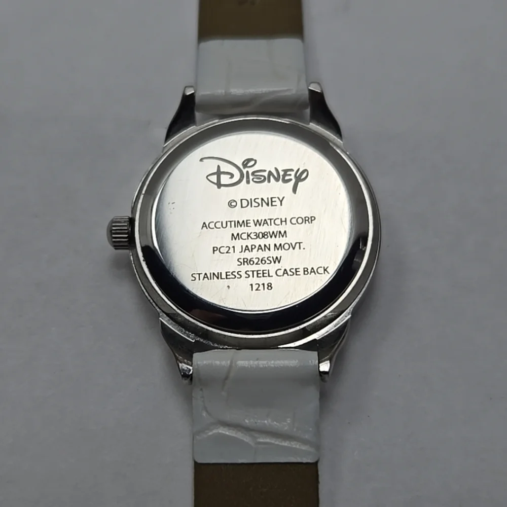 Womens Disney Minnie Mouse Nurse Watch White Silver Tone New Battery Classic